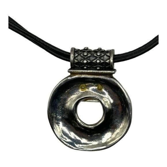 Chico’s Silver Pendant With Blue Tiger Eye Stone and Leather Necklace 11.5” Long - Picture 5 of 11